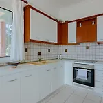 Eleni Apartment