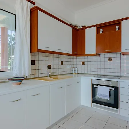 Eleni Apartment